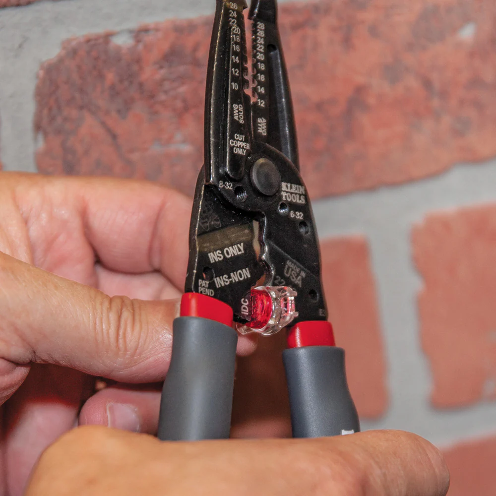 Klein Tools, 1019, Wire Stripper and Crimper Multi Tool, 10-26 AWG solid; 12-28 AWG stranded; Crimps B connectors; Scotchlok® IDC connectors - Image 7