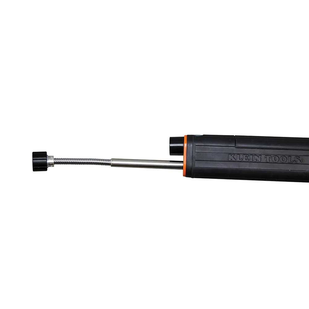 Klein Tools, 56027, Telescoping Magnetic LED Pickup Tool, 22 in Extension, 25 Lumens, Alkaline Batteries - Image 6